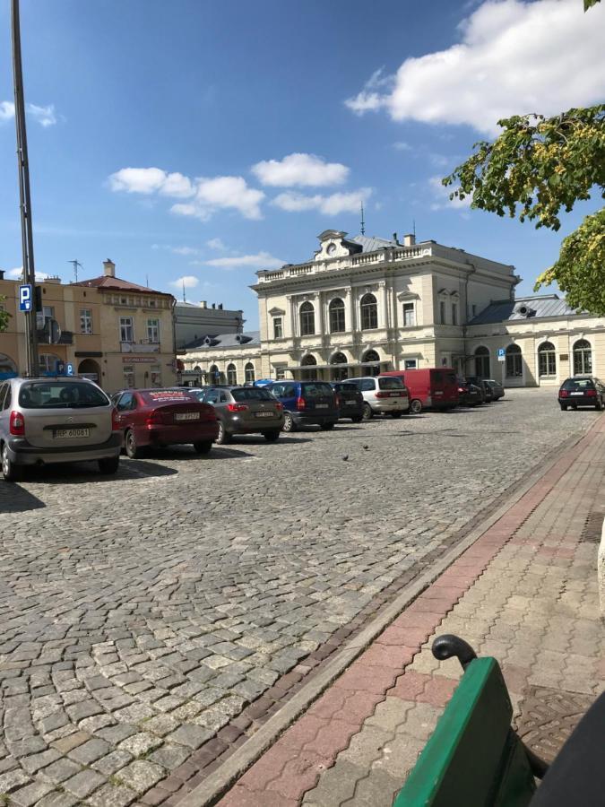Apartament Mickiewicza - Pkp Station Przemyśl Buitenkant foto