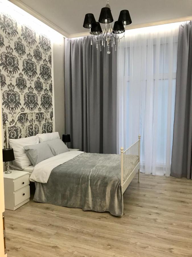 Apartament Mickiewicza - Pkp Station Przemyśl Buitenkant foto