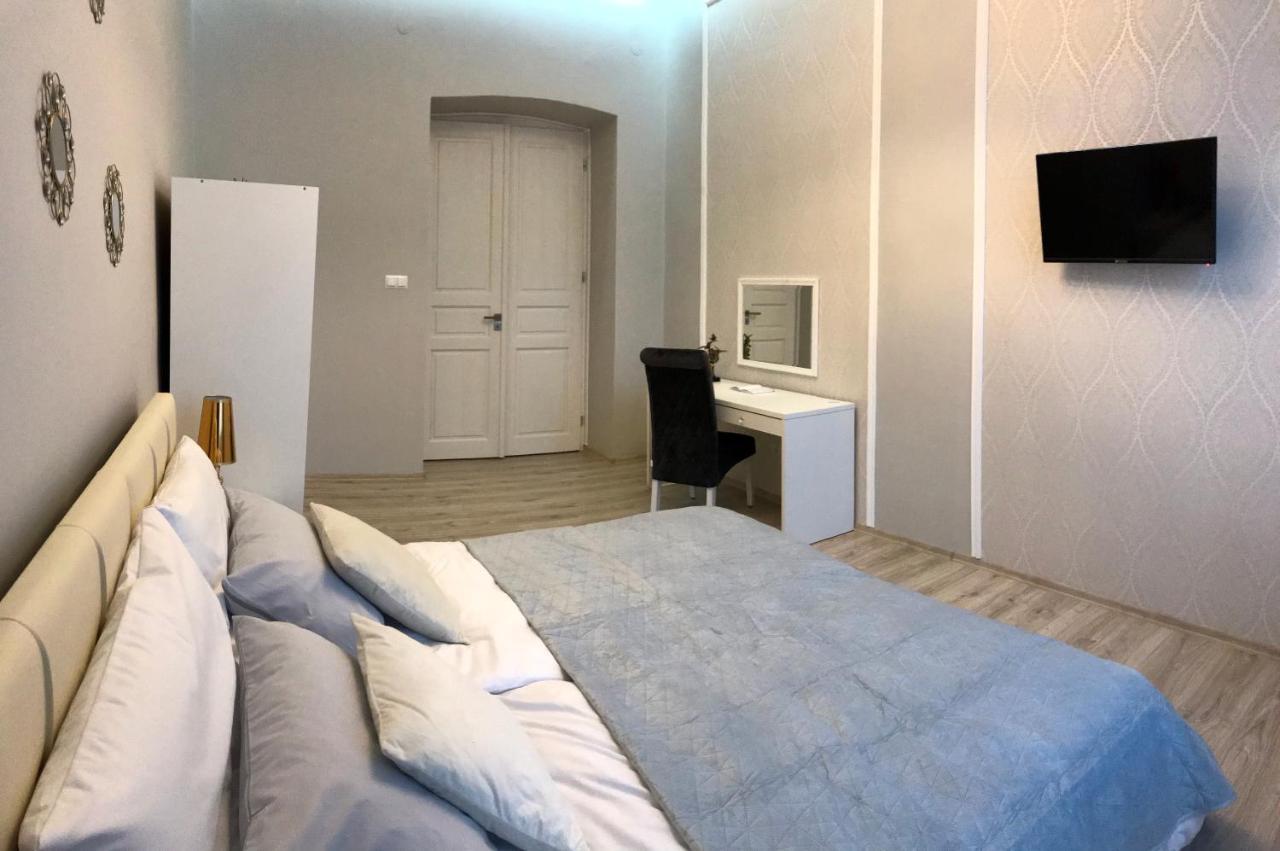 Apartament Mickiewicza - Pkp Station Przemyśl Buitenkant foto
