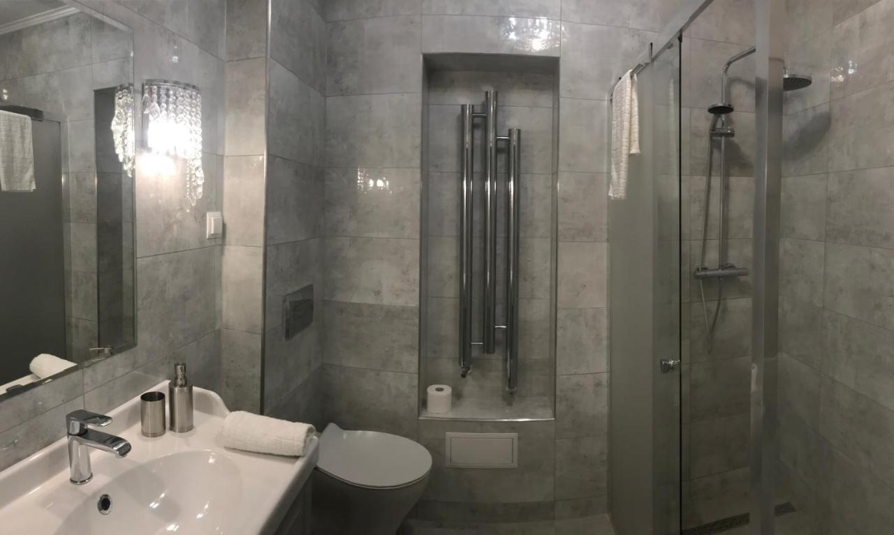 Apartament Mickiewicza - Pkp Station Przemyśl Buitenkant foto